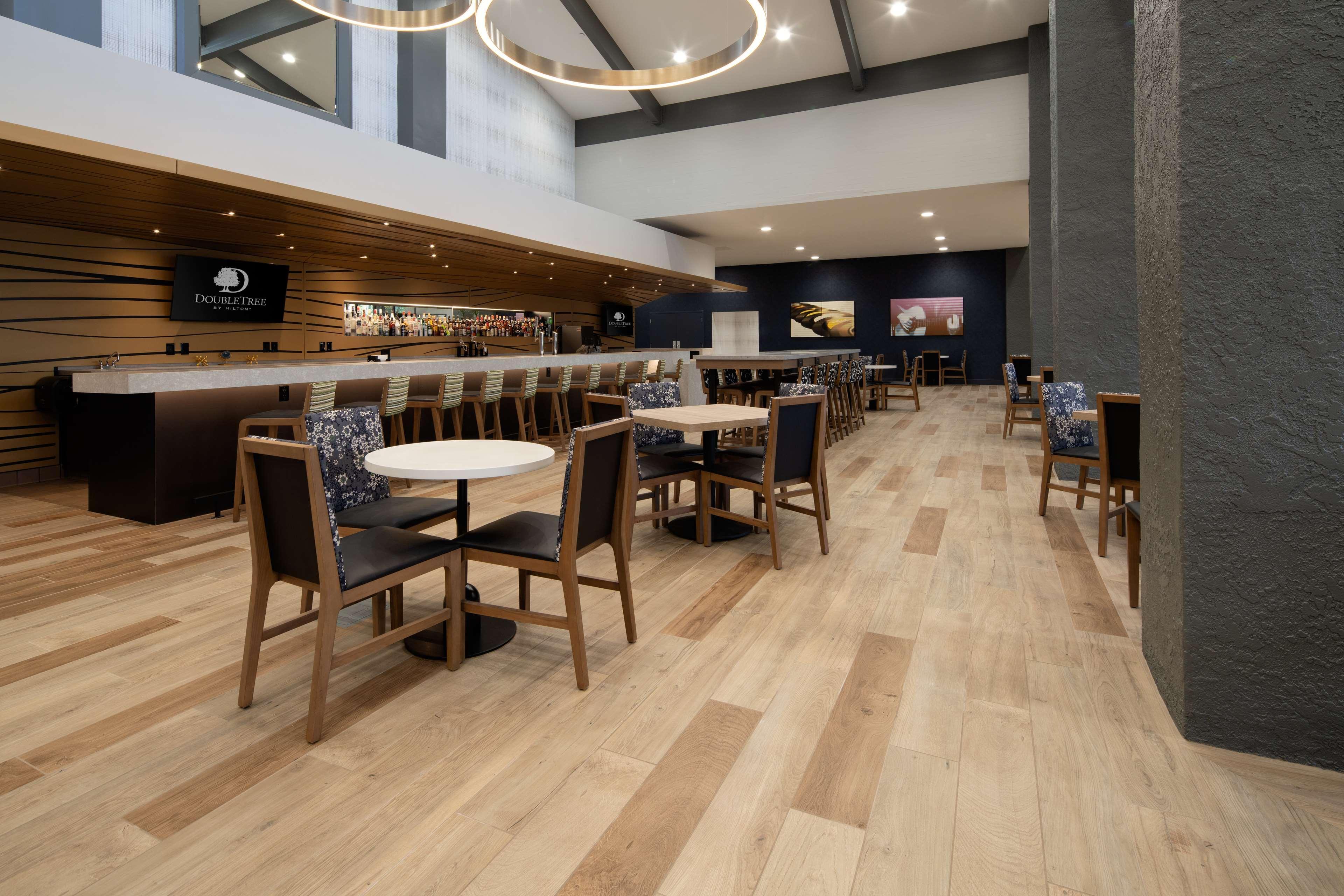 Doubletree By Hilton Bakersfield Hotel Luaran gambar