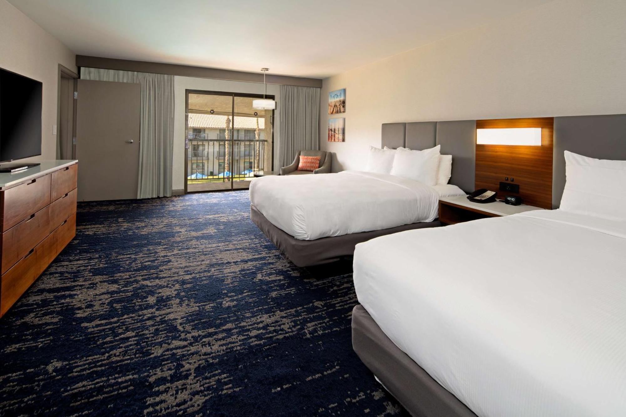 Doubletree By Hilton Bakersfield Hotel Luaran gambar
